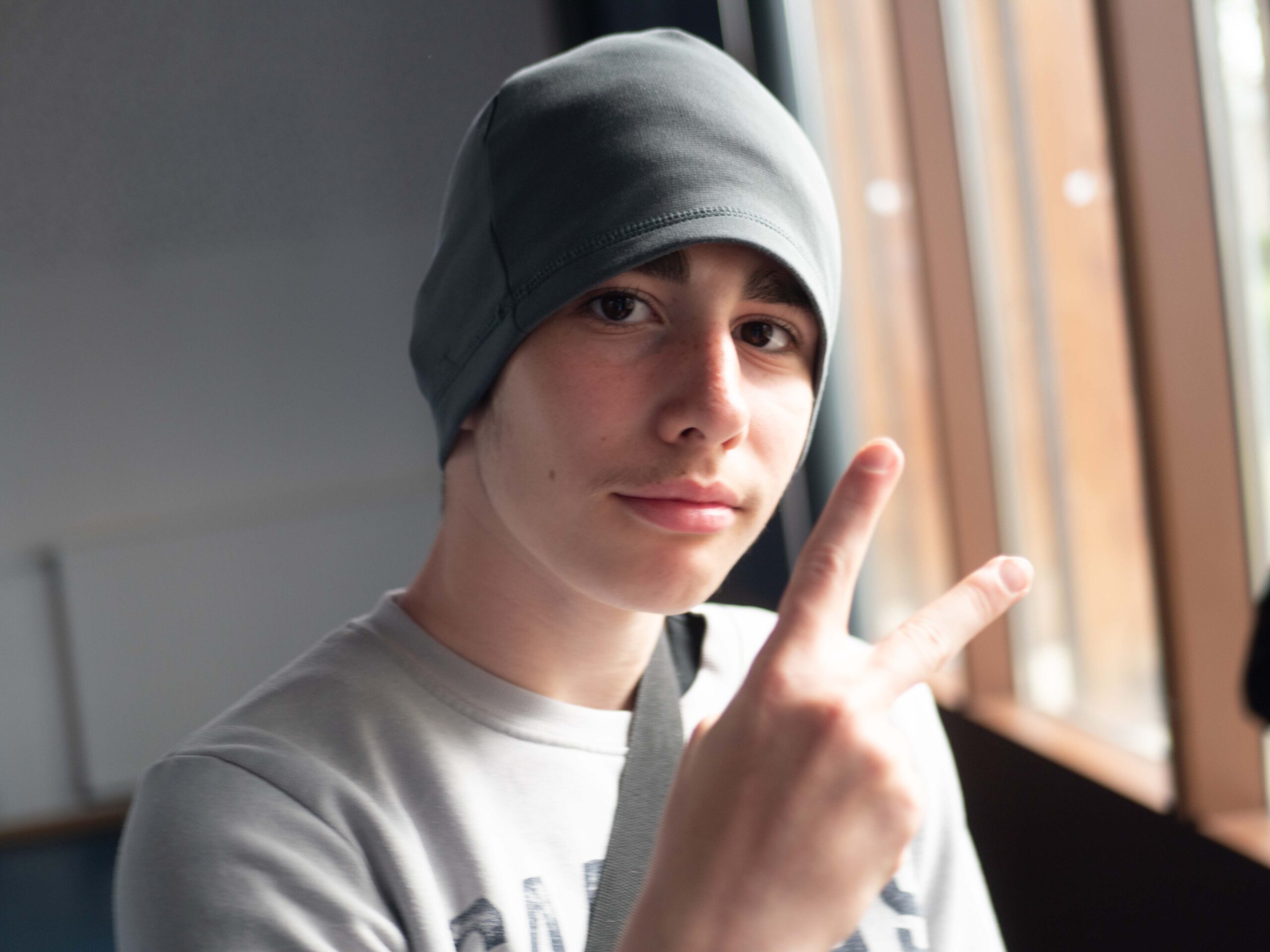 07 PHOTO JEUNE BONNET