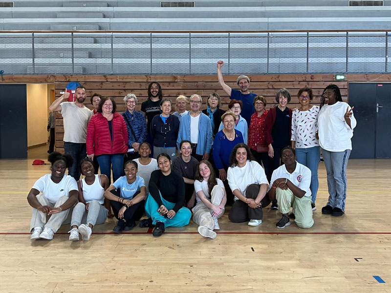 Venus-PHOTO-GROUPE-HIP-HOP-ET-SENIORS